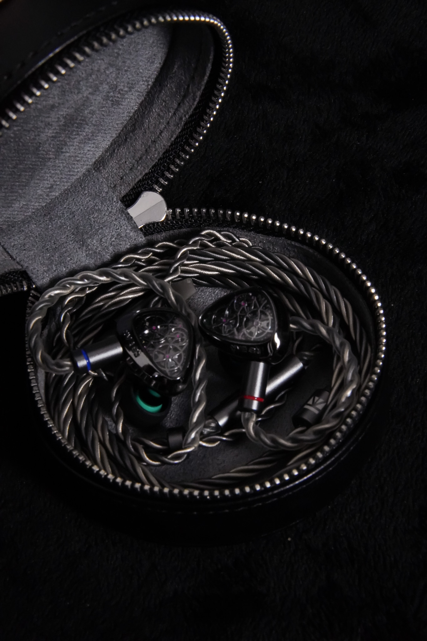 Tourbillon Pro dentro do estojo que acompanha o kit.